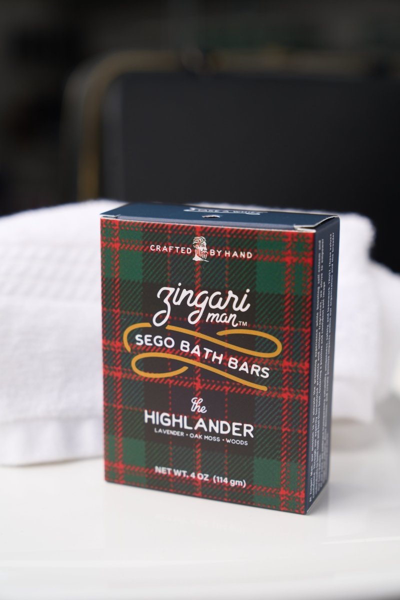 Zingari Man Highlander Bath Bar shampoo and conditioner bar with natural ingredients, featuring a sleek black design.