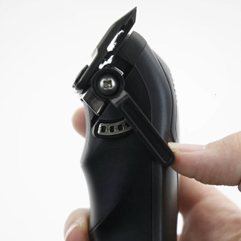 SUPREME DARKSTAR 72 VECTOR MOTOR CLIPPER - BLACK (#STC72/B)